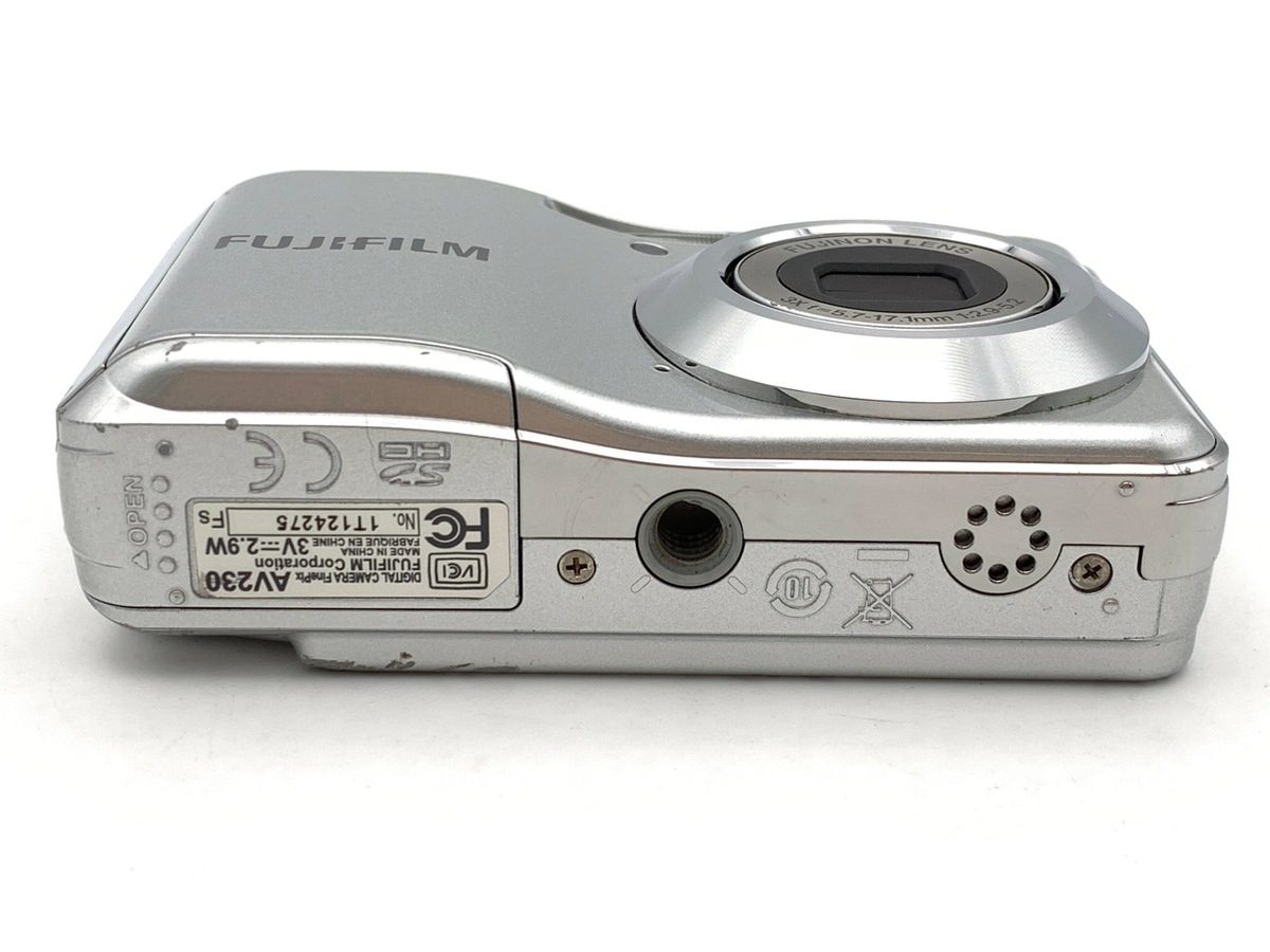 中古】フジフイルム（FUJIFILM）FinePix AV230【1400万画素