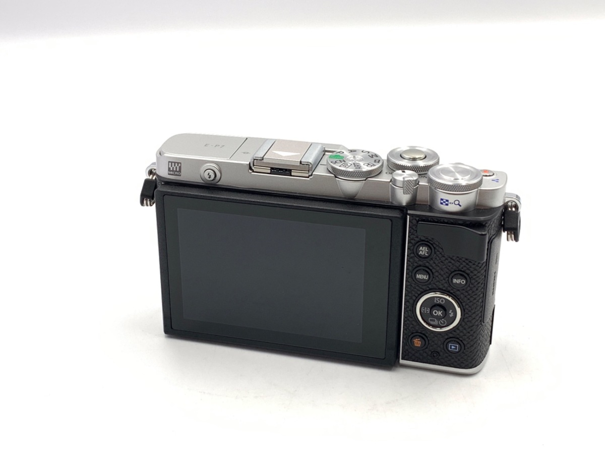 PEN E-P7 ボディ シルバー【2030万画素】