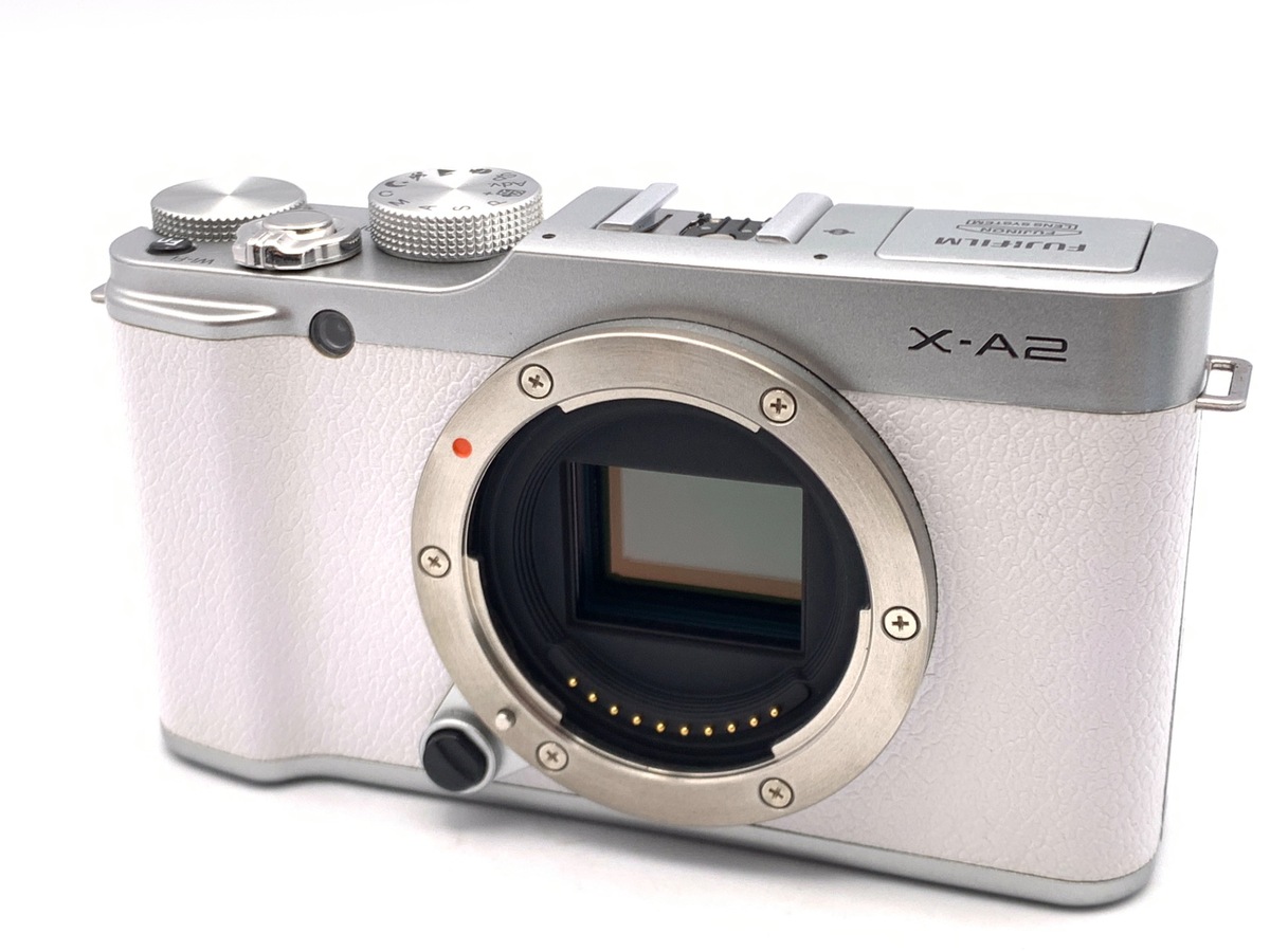 X-A2 ボディ ホワイト【1630万画素】