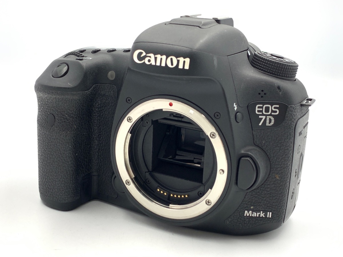 �L���m�� EOS 7D MarkII �{�f�B