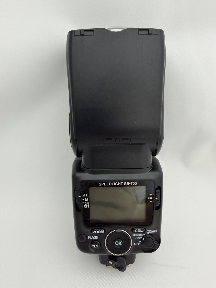 SB-700 スピードライト