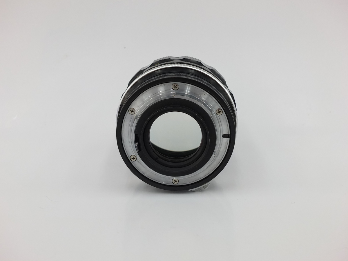 Auto Nikkor 85/1.8 C