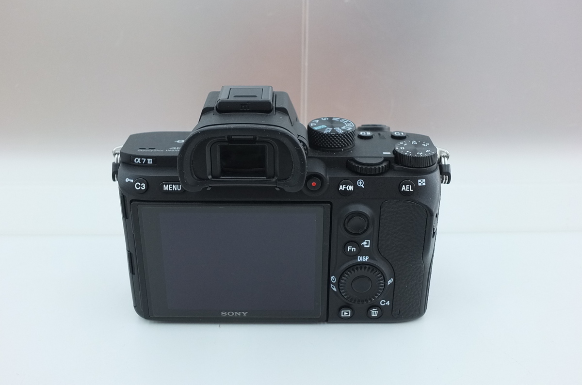 ��7 III �{�f�B ILCE-7M3�y2420����f�z