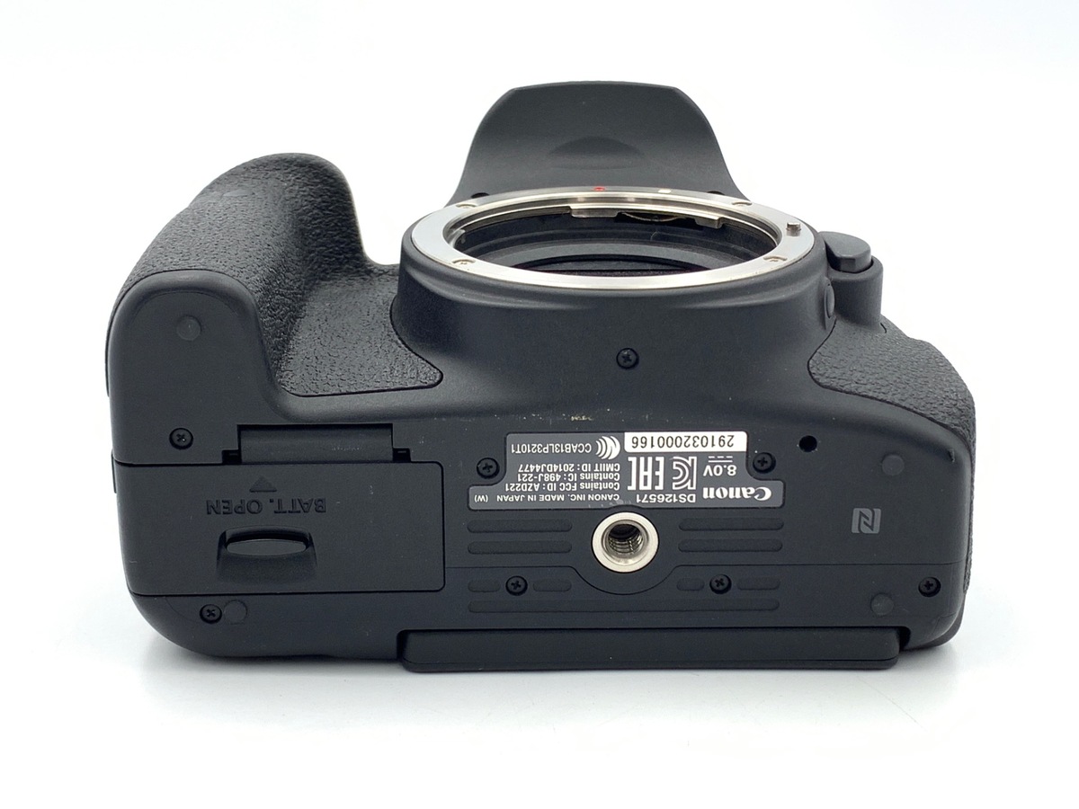 EOS Kiss X8i ボディ【2420万画素】