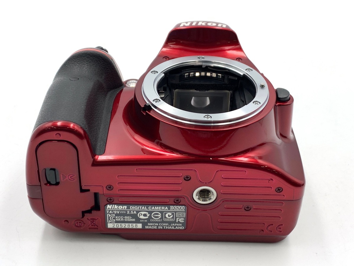 中古：B(並品)】ニコン D3200 ボディ レッド | 2440110019154