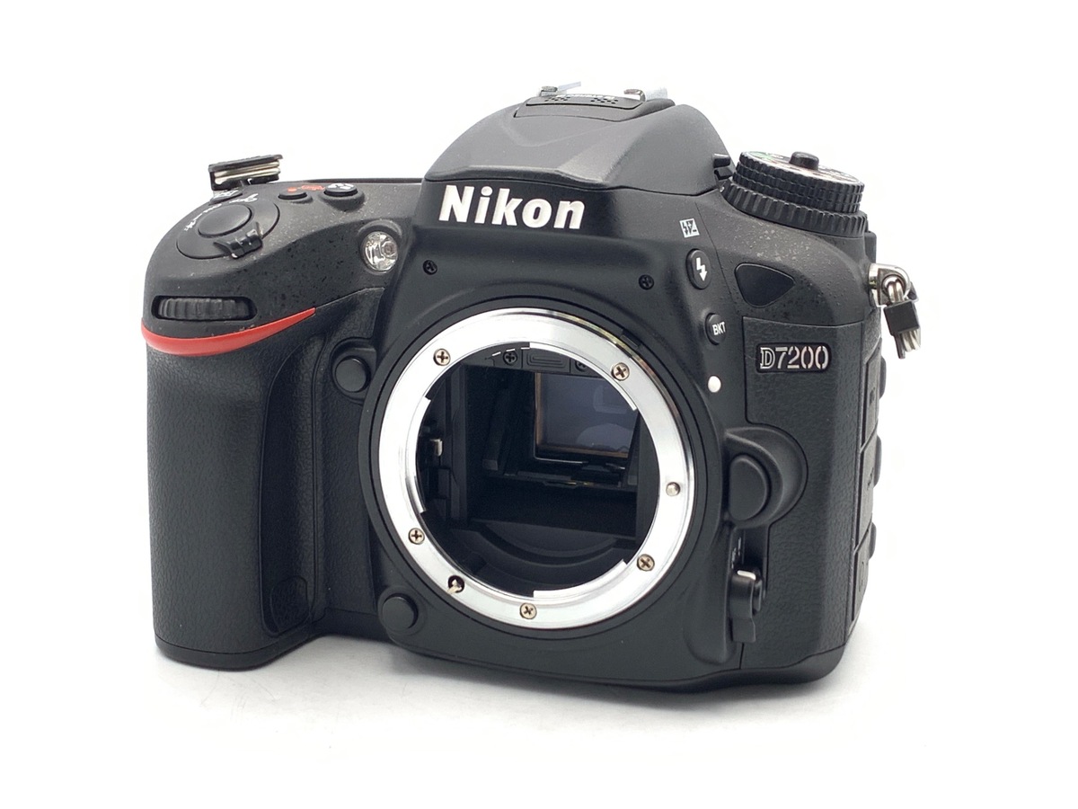 ショット数3404枚！ニコン D7200 ボディ☆WiFi搭載！高性能中級カメラ ニコン、AF性能が向上した2416万画素一眼カメラ「D7200」 - 価格.com