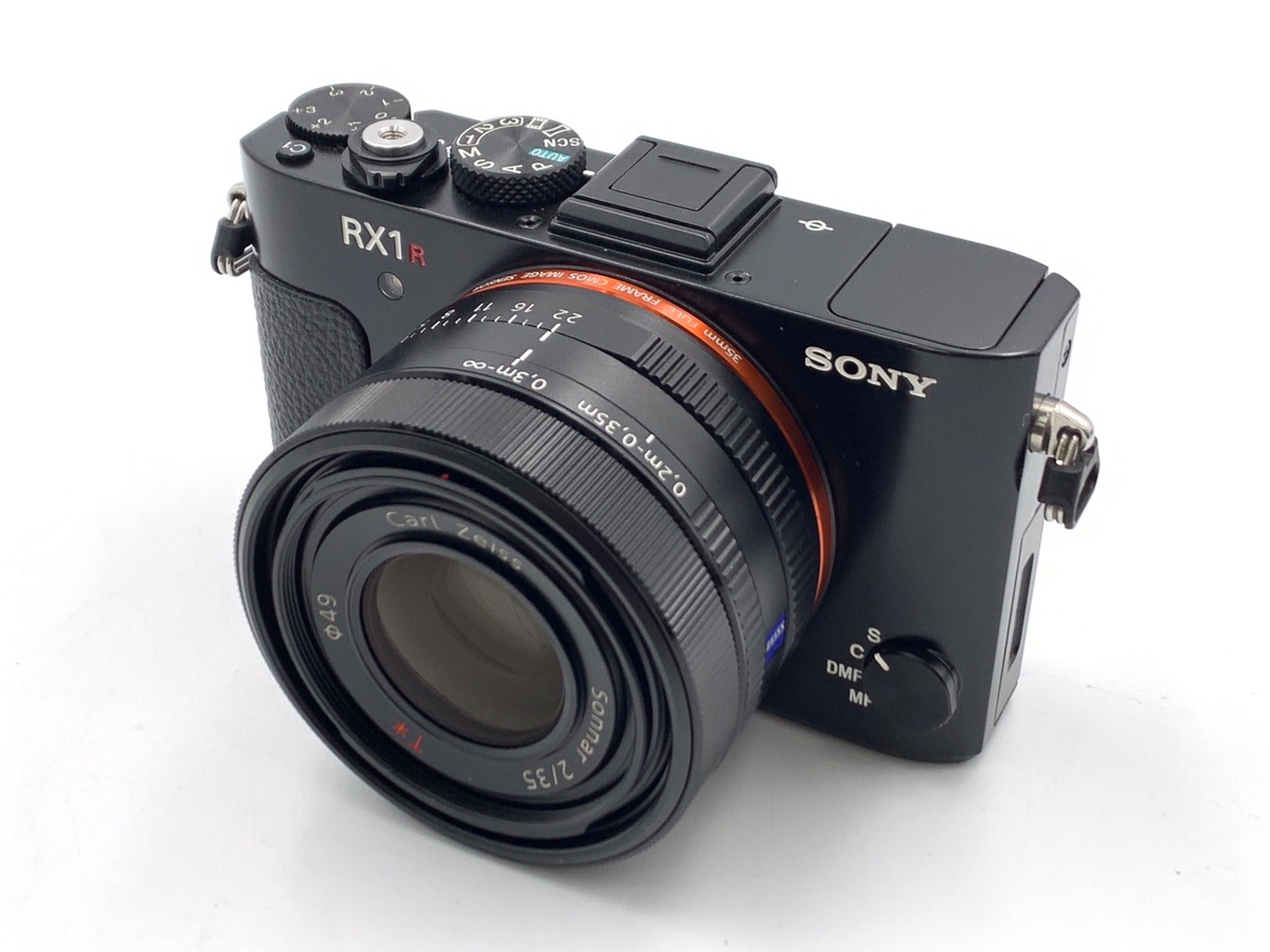 DSC-RX1RM2y4240fz