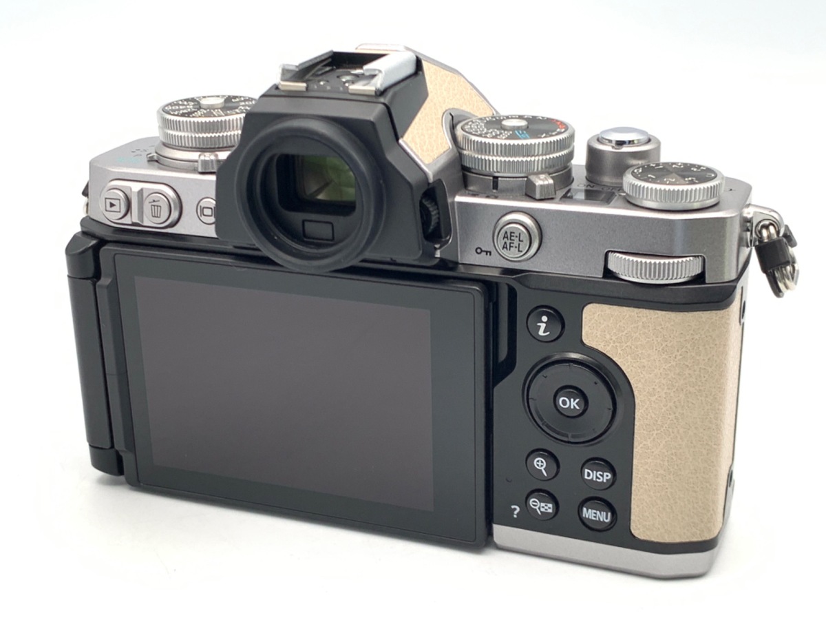 中古：B(並品)】ニコン Zfc ボディ シルバー | 2440280034452