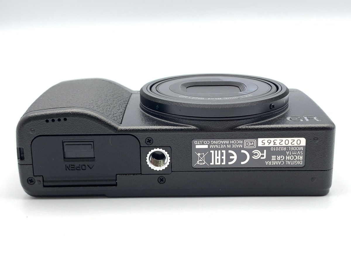 GR III【2424万画素】