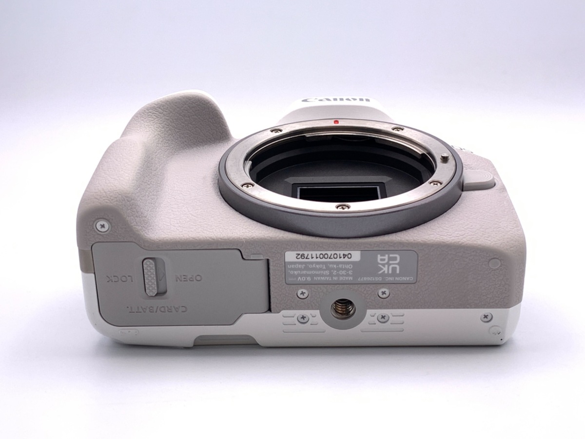 EOS R50 �{�f�B �z���C�g