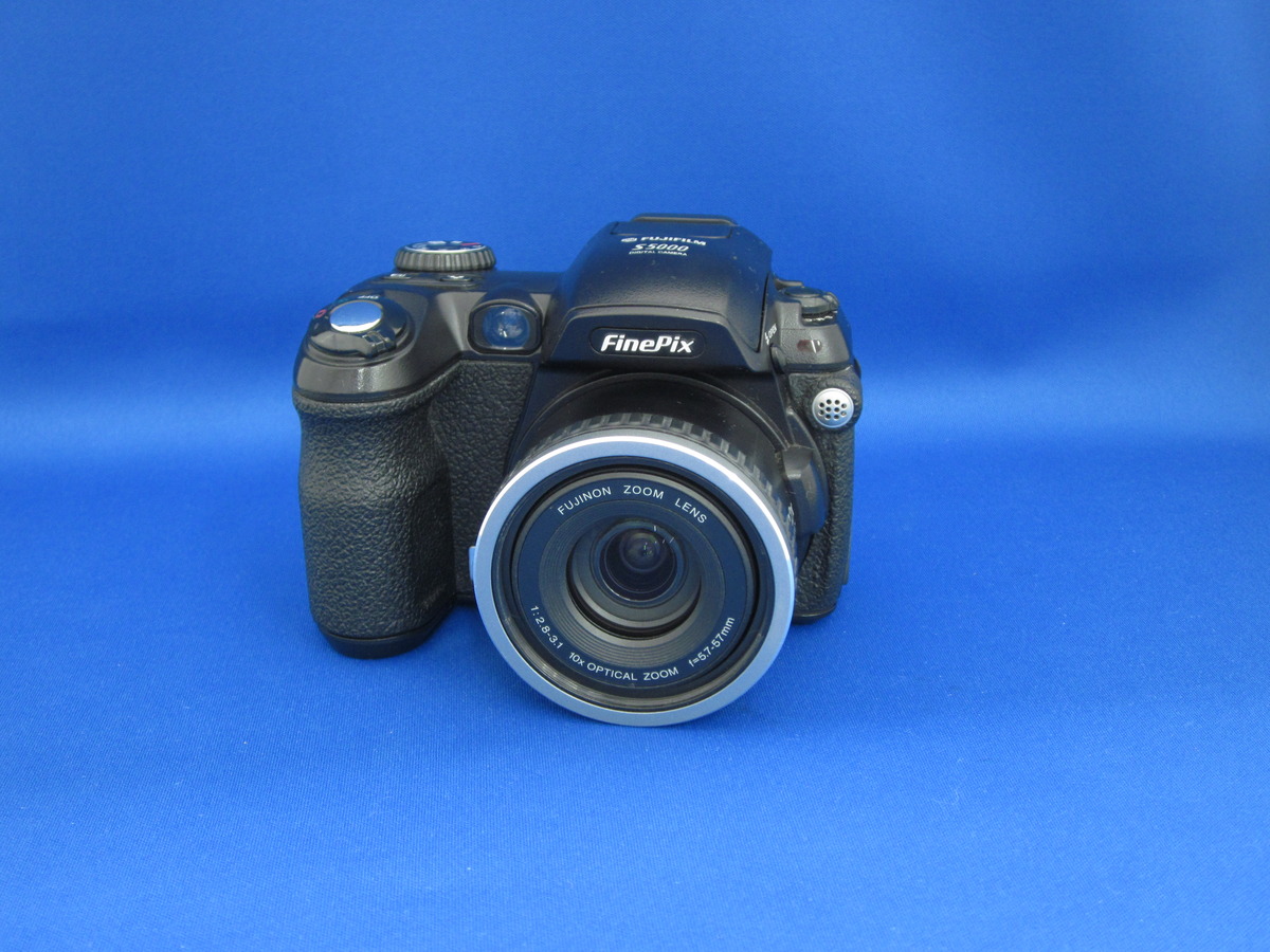 中古】フジフイルム（FUJIFILM）FinePix S5000【310万画素】｜｜カメラ