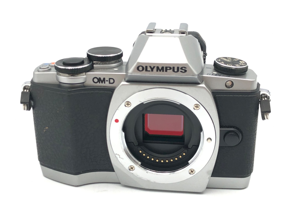 【再値下げ！中古・美品】OLYMPUS OM-D E-M10（初代）　レンズ付き 再値下げ！中古・美品】OLYMPUS OM-D E-M10（初代） レンズ付き