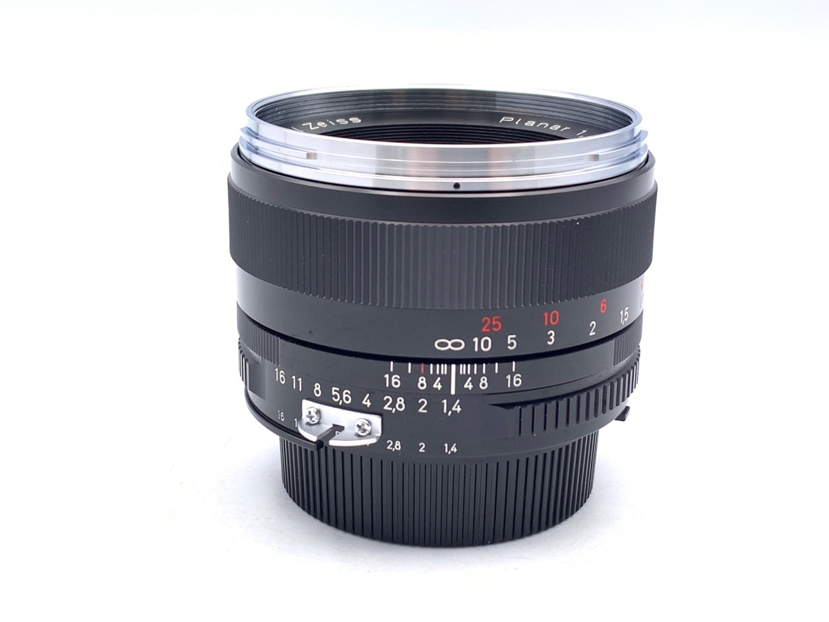 ���Ű T* 50/1.4 ZF