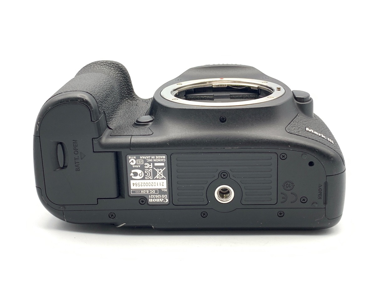 �L���m�� EOS 5D MarkIII �{�f�B