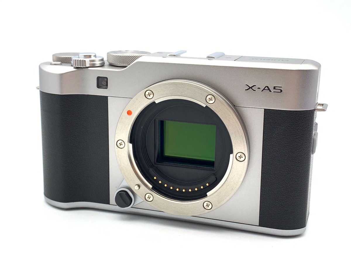 X-A5 ボディ シルバー【2424万画素】