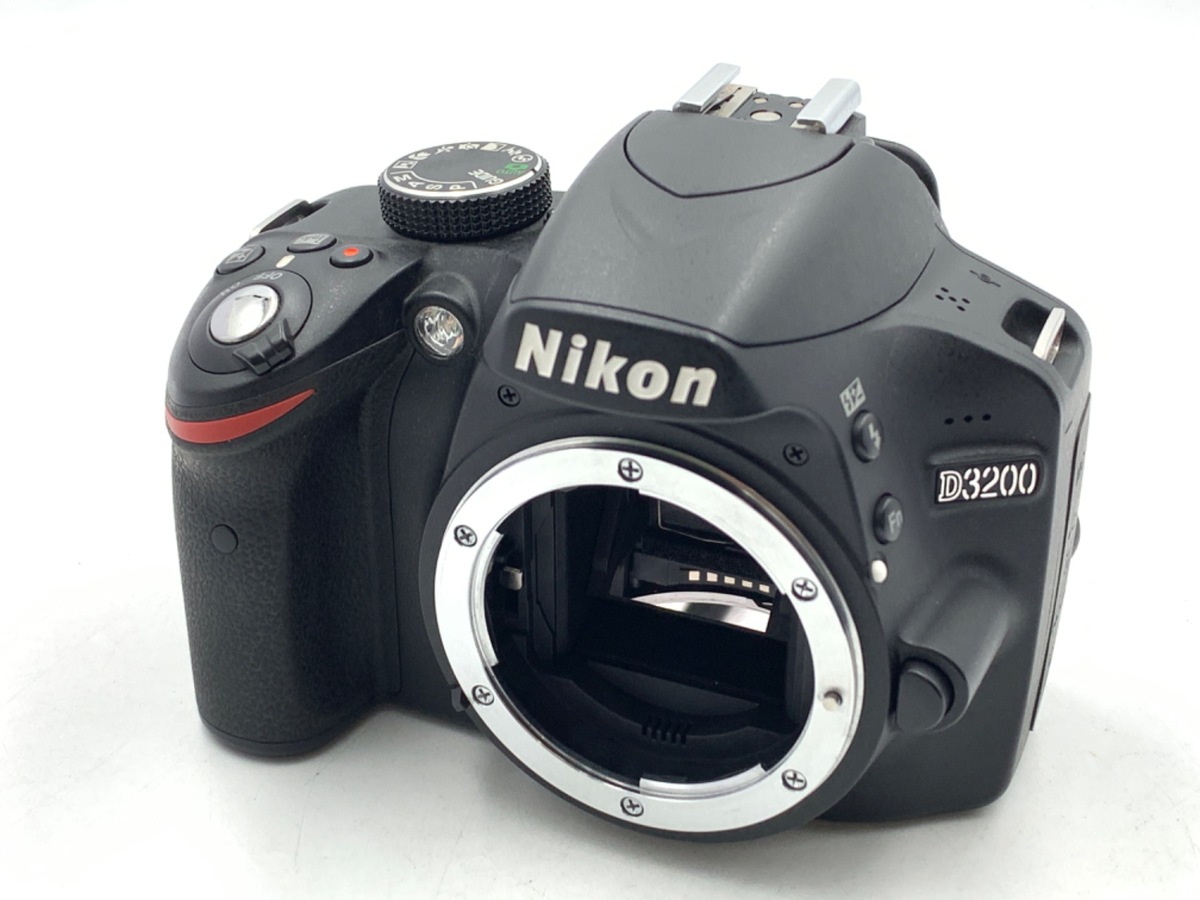 D3200 ボディ ブラック【2420万画素】