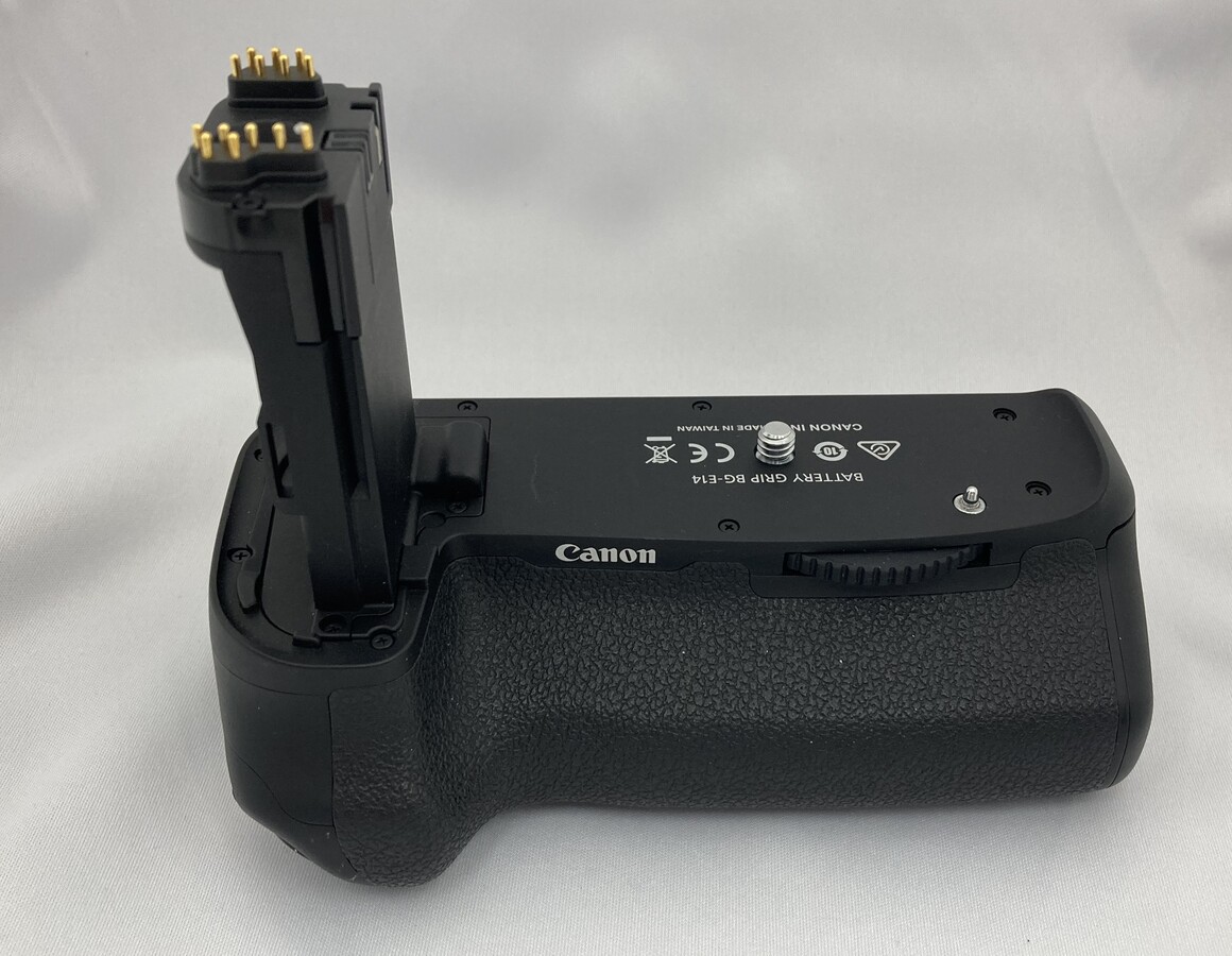 Canon BG-E14 純正 バッテリーグリップ バッテリーグリップ BG-E14