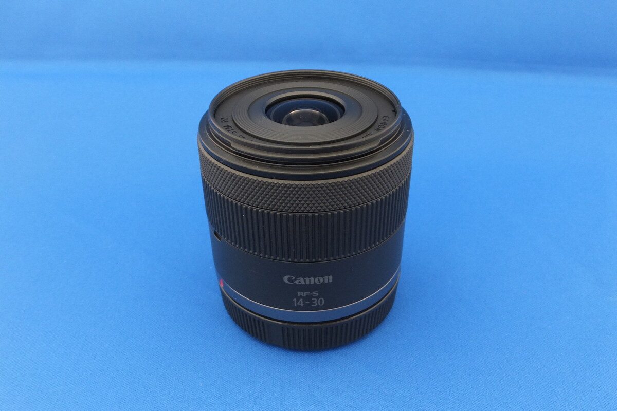 RF-S14-30mm F4-6.3 IS STM PZ