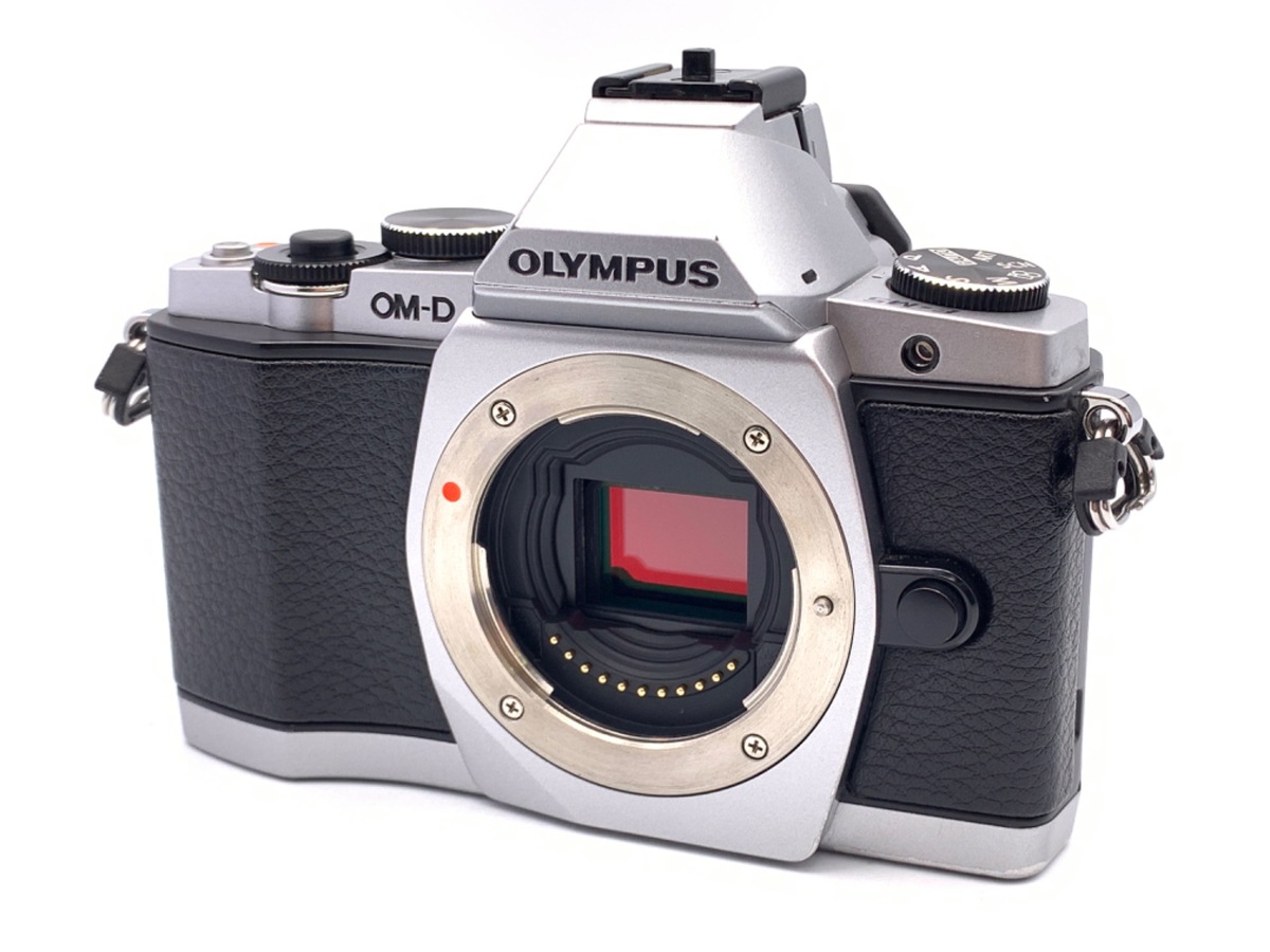 ジャンク　オリンパスOM-D E-M5 ボディ 中古：AB(良品)】オリンパス OM-D E-M5 ボディ シルバー | 2441250136596