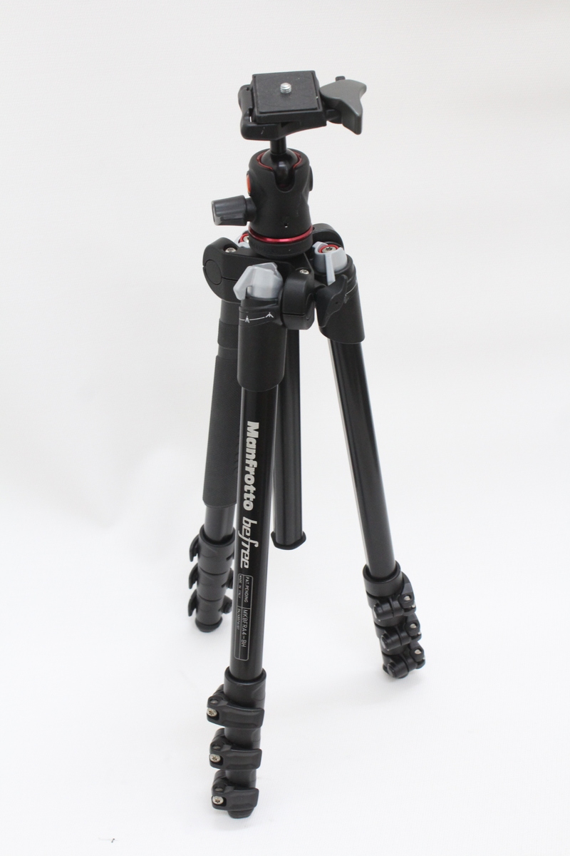 中古：B(並品)】マンフロット MKBFRA4-BH Befree アルミニウム三脚