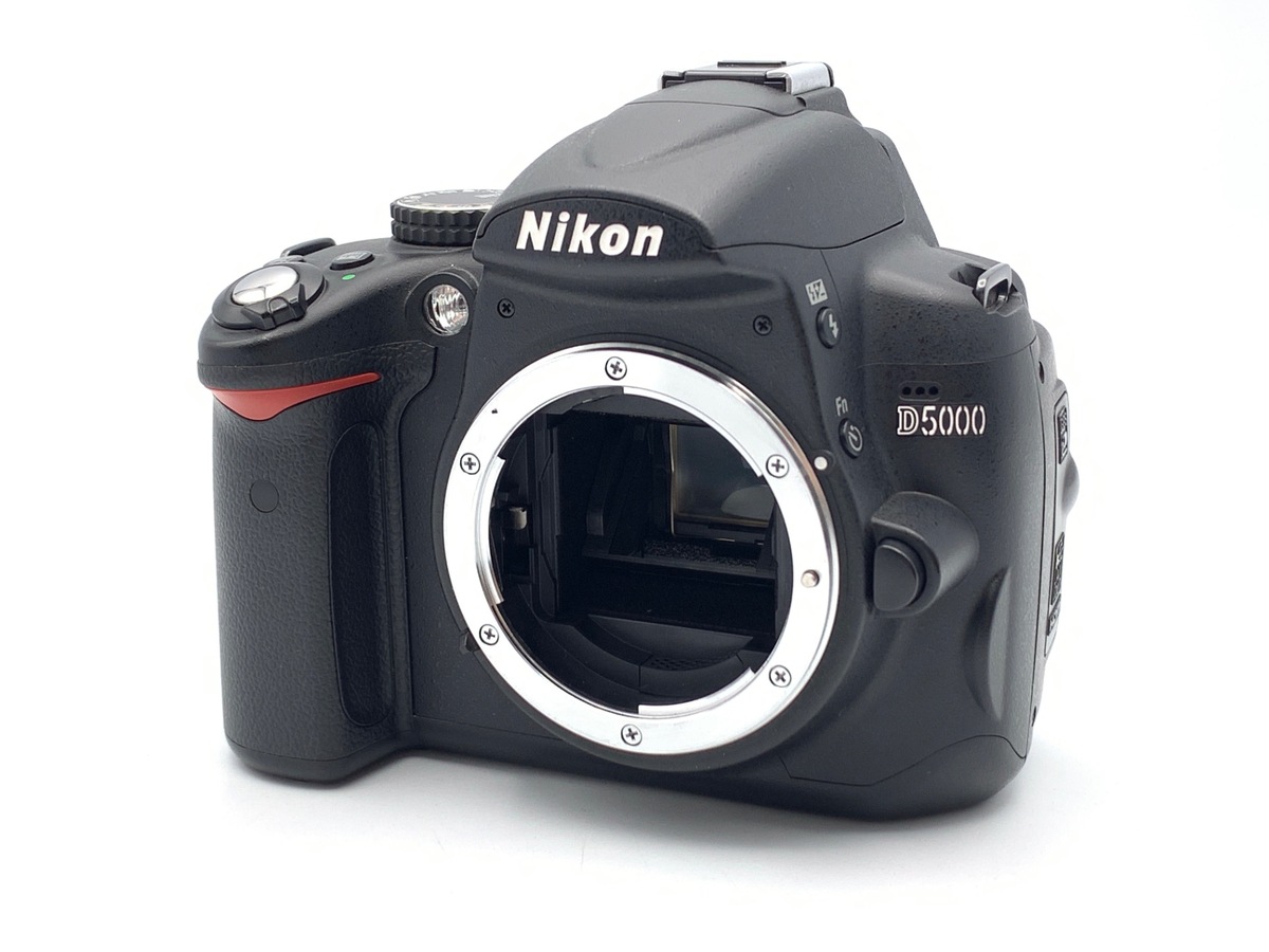 良品 | シャッター数13,572回] Nikon D5000 ボディ | ニコンFマウント