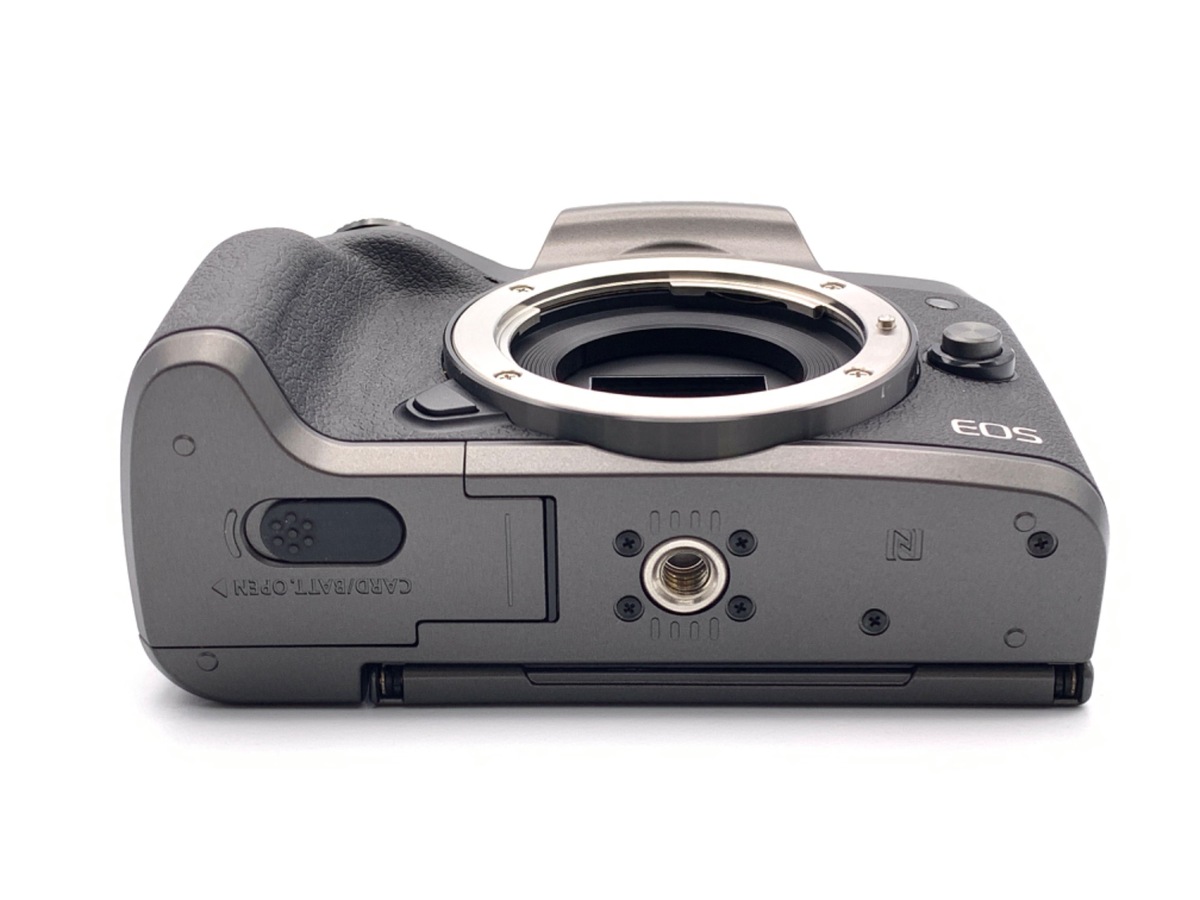 EOS M5 ボディ【2420万画素】
