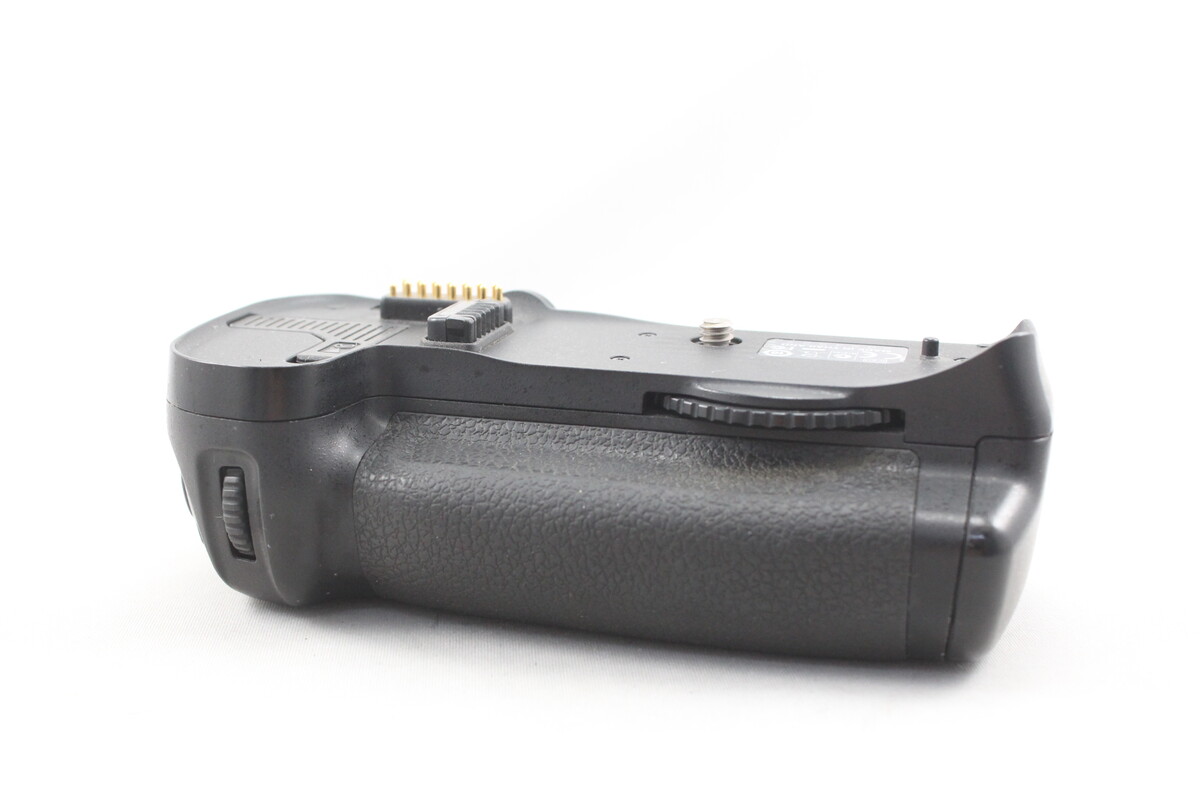 中古：AB(良品)】ニコン マルチパワーバッテリーパック MB-D10