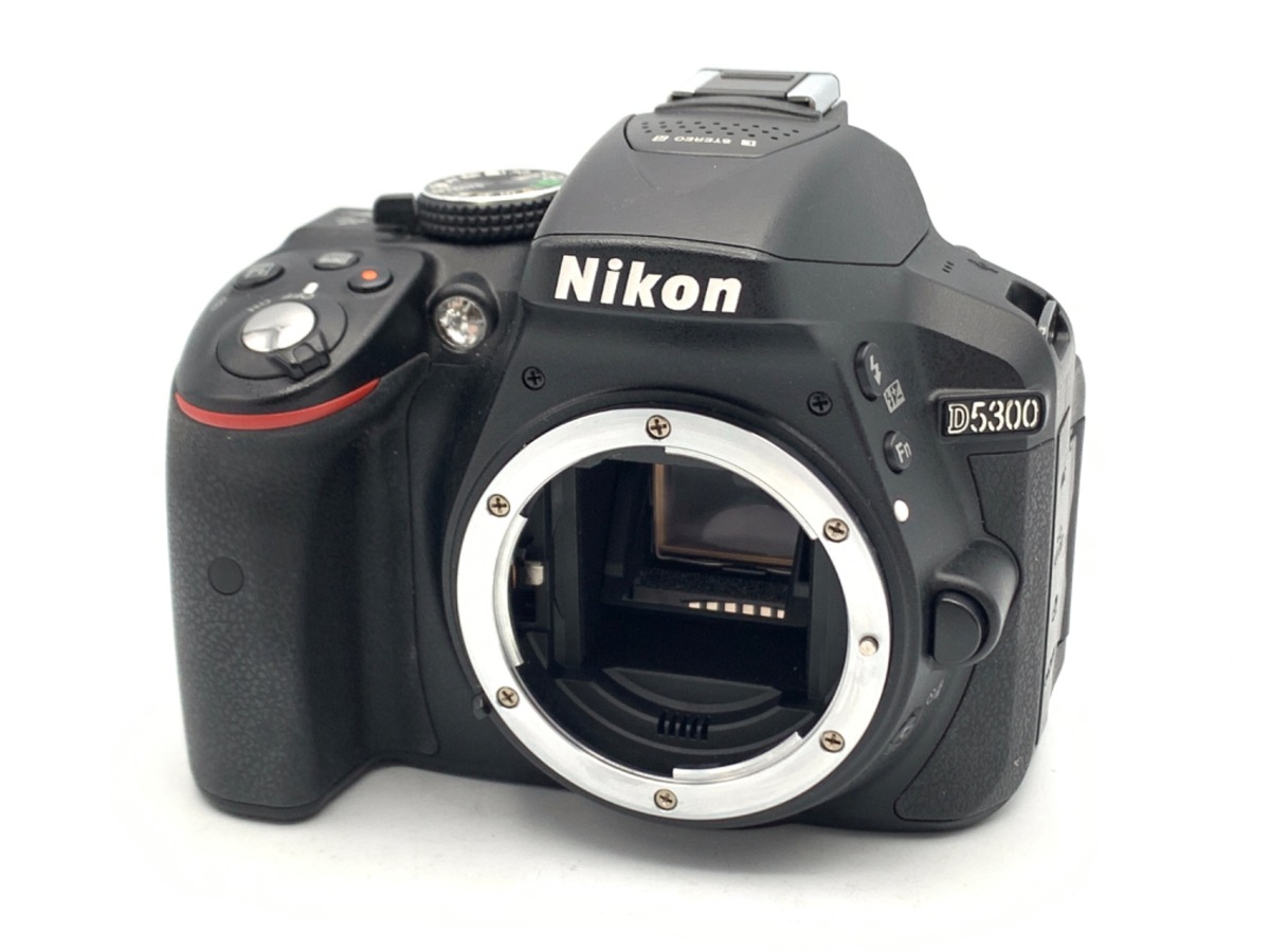 �j�R�� D5300 �{�f�B �u���b�N