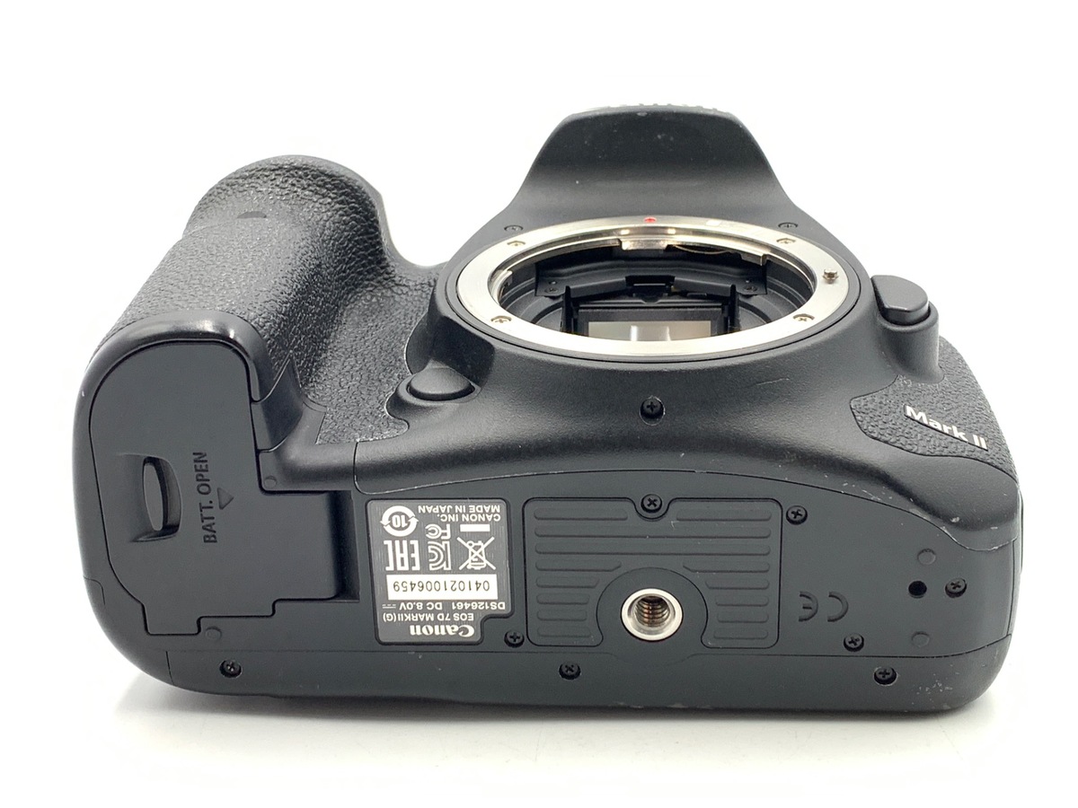 �L���m�� EOS 7D MarkII �{�f�B