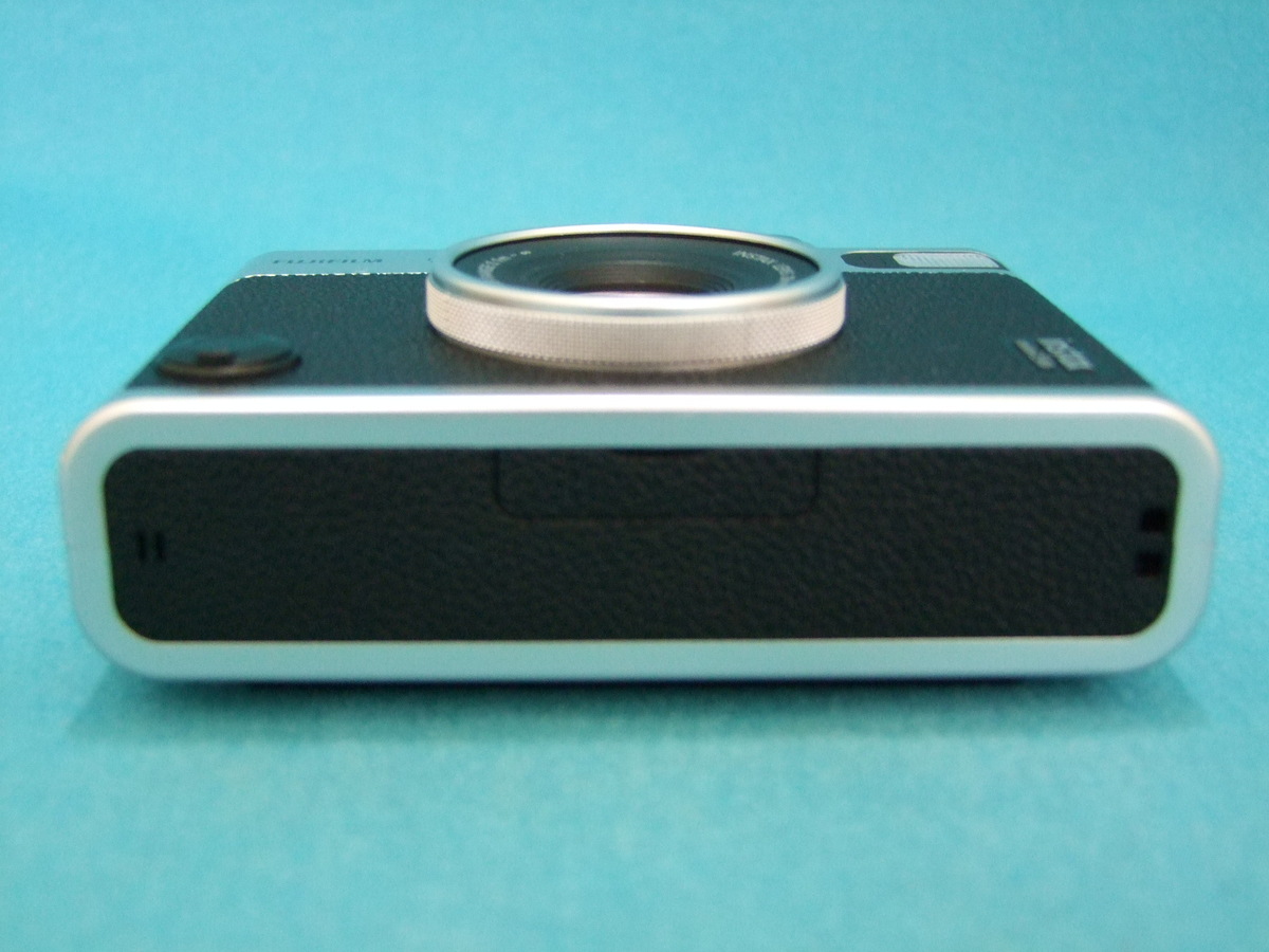 フジフイルム インスタントカメラ instax mini Evo 「チェキ」
