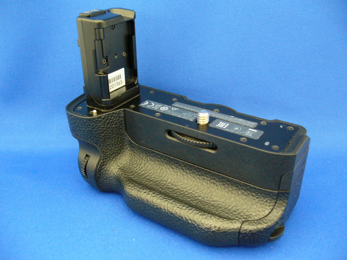 SONY 縦位置グリップ VG-C2EM 今回はかなり使える！「α7 II」専用 縦