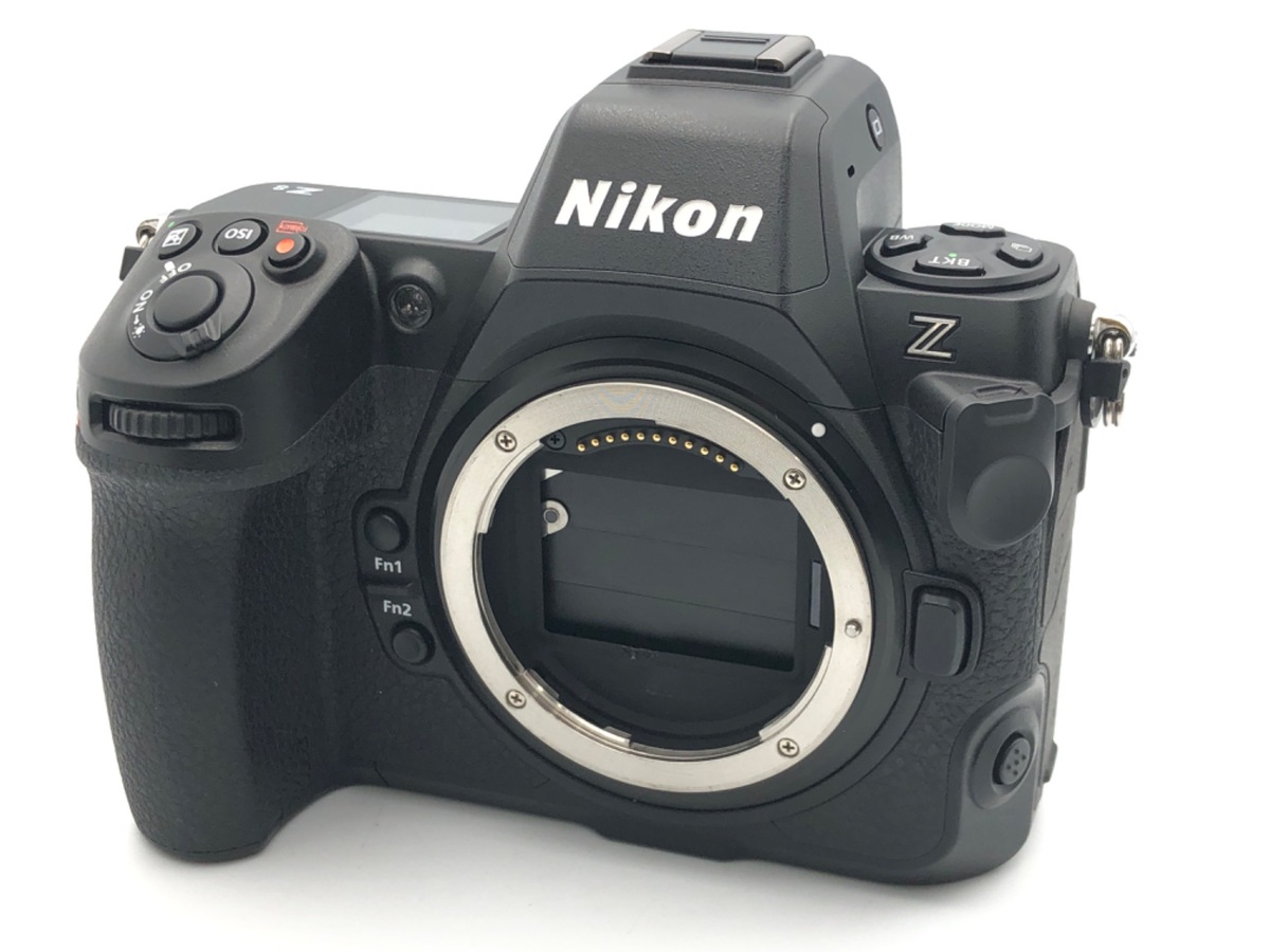 ニコン Nikon D7100➕18-135mmレンズ➕スマホ転送アダプター付き ニコン Nikon D7100➕18-135mmレンズ➕スマホ転送アダプター付き