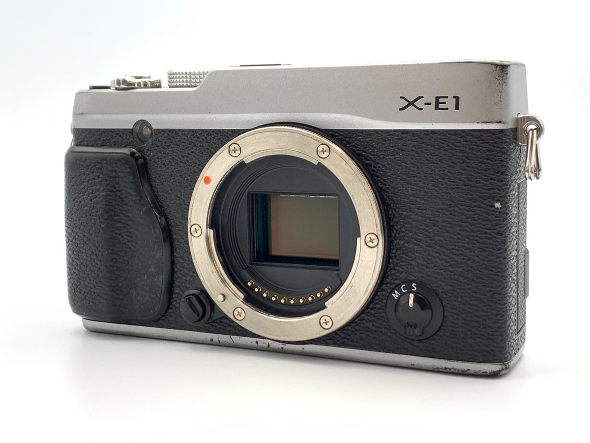 X-E1 ボディ シルバー【1630万画素】
