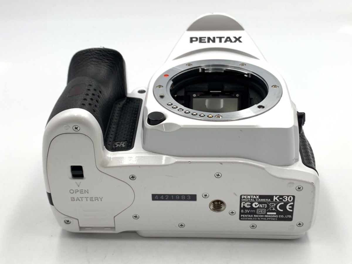 ブランド購入サイト 中古：B(並品)】ペンタックス K-30 ボディ クリスタルホワイト デジタルカメラ