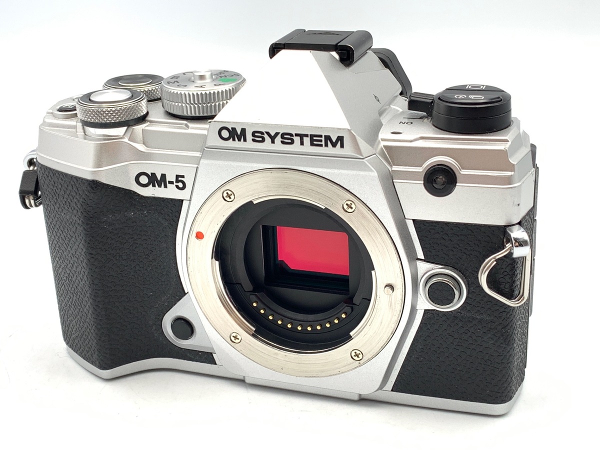 OM SYSTEM OM-5 ボディ シルバー