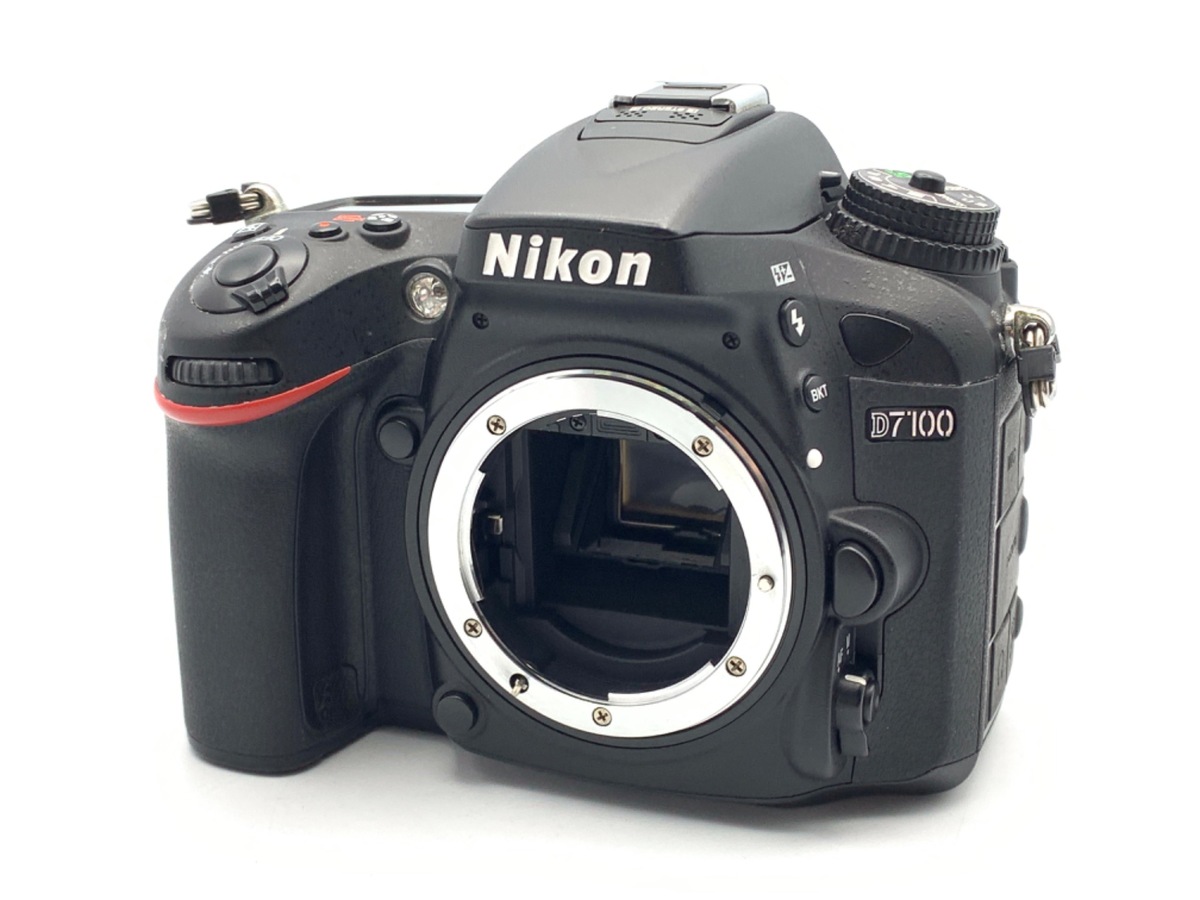 �j�R�� D7100 �{�f�B