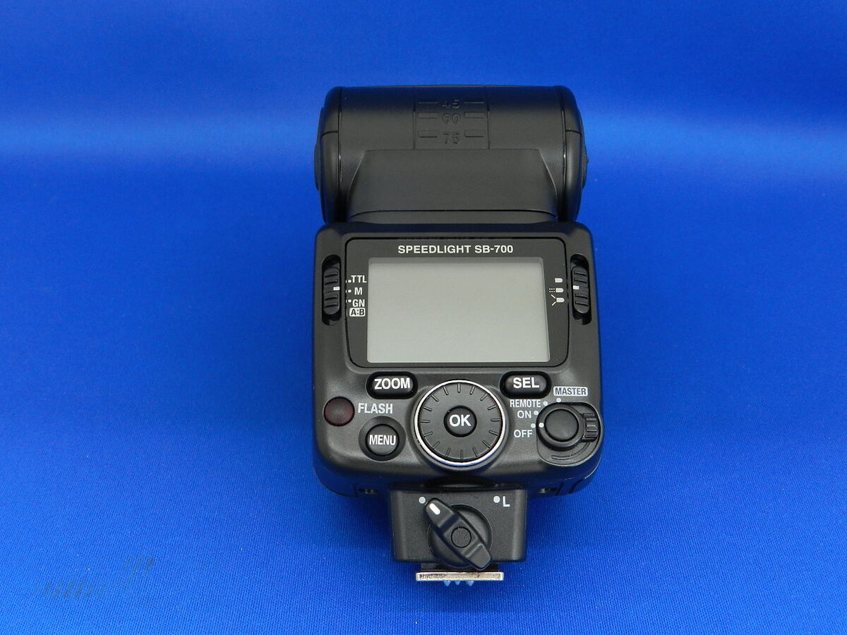�j�R�� �X�s�[�h���C�g SB-700