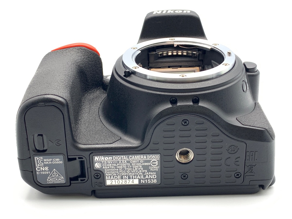 D5600 ボディ【2416万画素】