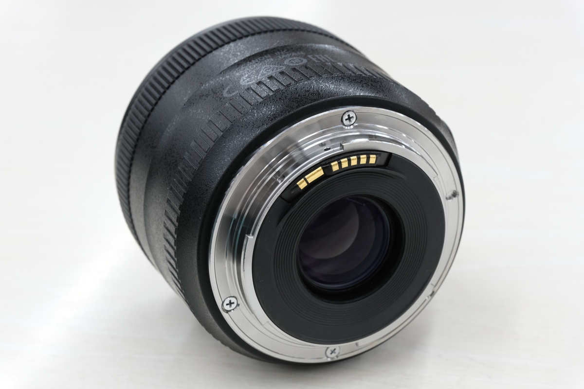 良品》Canon EF35mm F2 IS USM Canon EF35mm F2 IS USM 購入