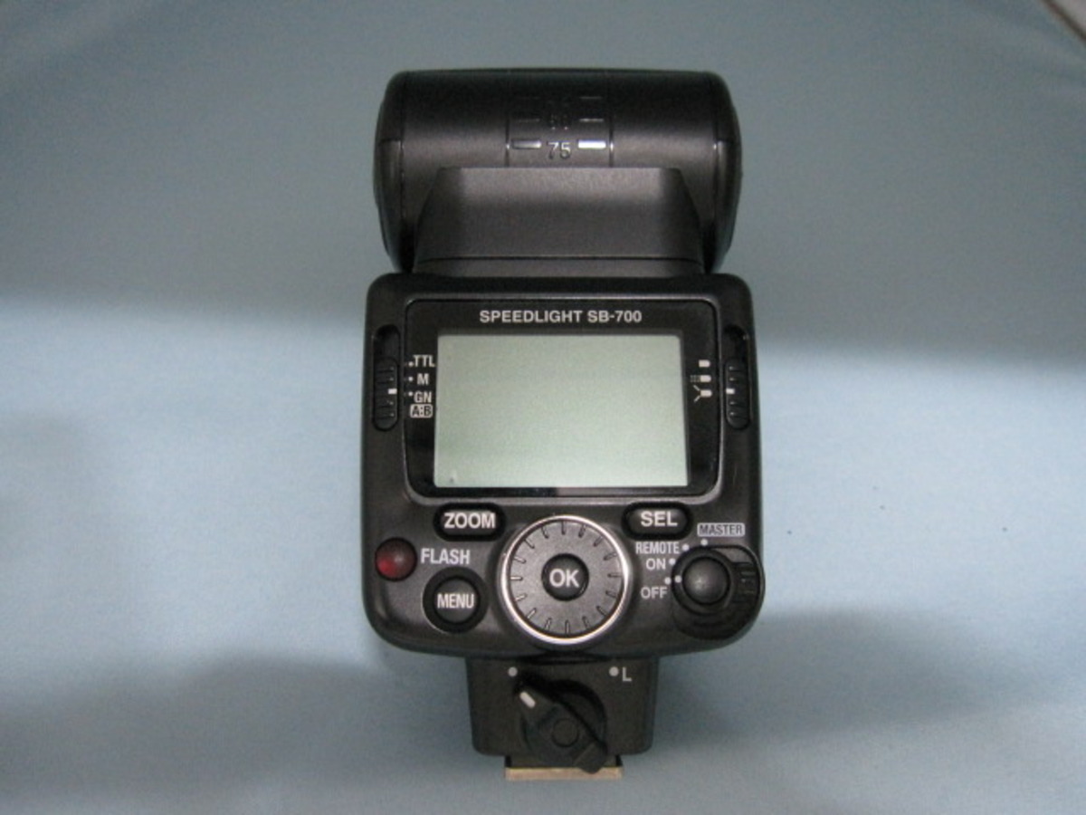 Nikon - ニコン スピードライト SB-700(中古品) 中古：B(並品)】ニコン スピードライト SB-700 | 2445130077290