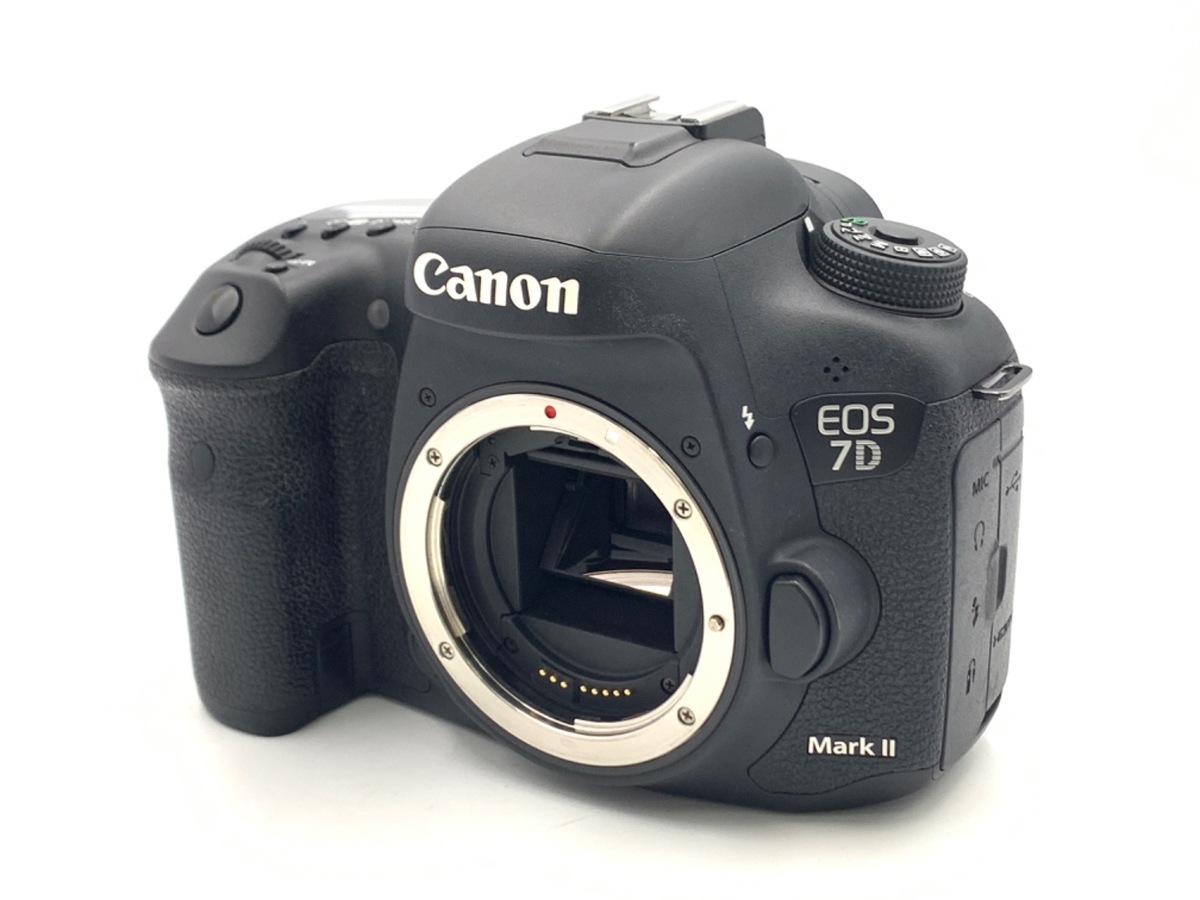 �L���m�� EOS 7D MarkII �{�f�B