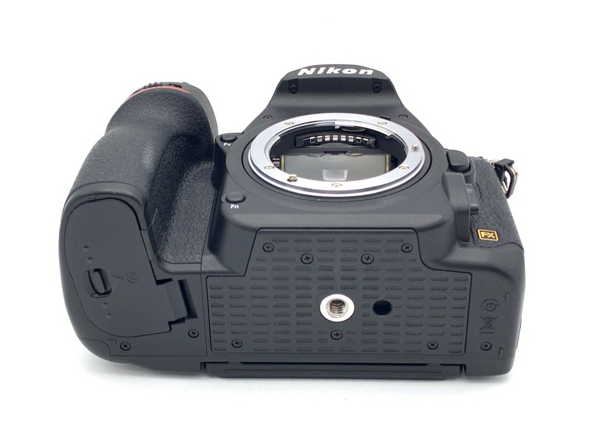 D780 ボディ【2450万画素】