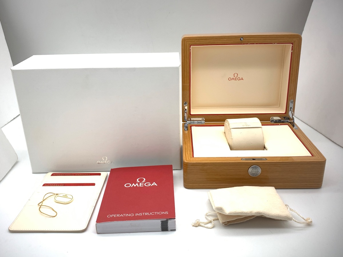 オメガ(OMEGA) スピードマスター 57 ブラック 331.10.42.51.01.001 ステンレススティール