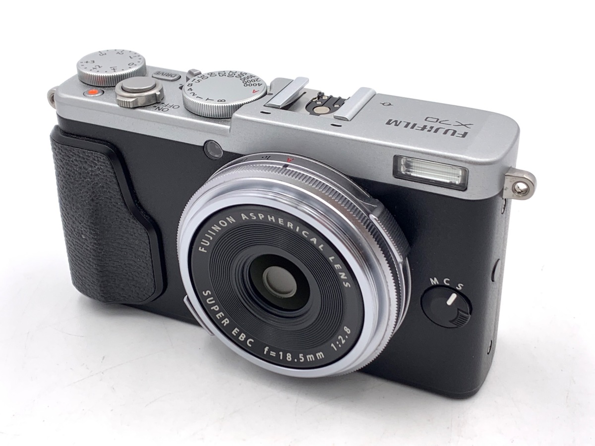 価格.com - 富士フイルム FUJIFILM X70 [シルバー] 価格比較