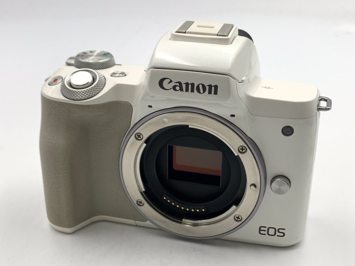 【中古】EOS Kiss M 本体/レンズ3本/付属品/その他 中古】EOS Kiss M 本体/レンズ3本/付属品/その他