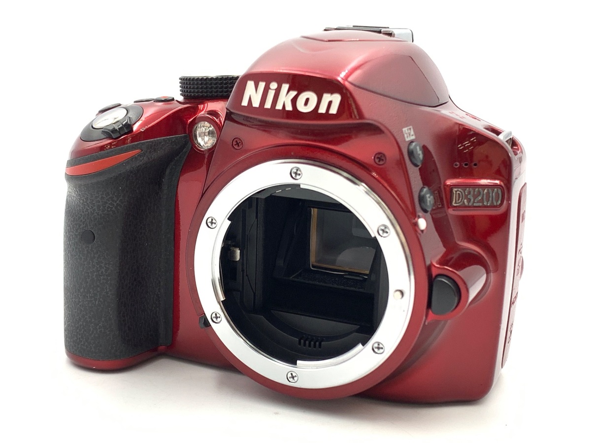Nikon D5300 18-140VR レンズキット 3.2型　2400万画素 Amazon | Nikon デジタル一眼レフカメラ D5300 18-140VR レンズ