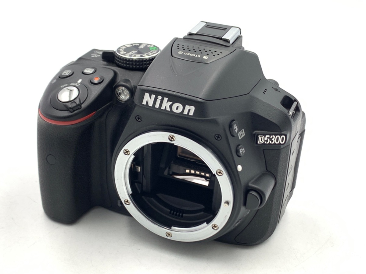 �j�R�� D5300 �{�f�B �u���b�N