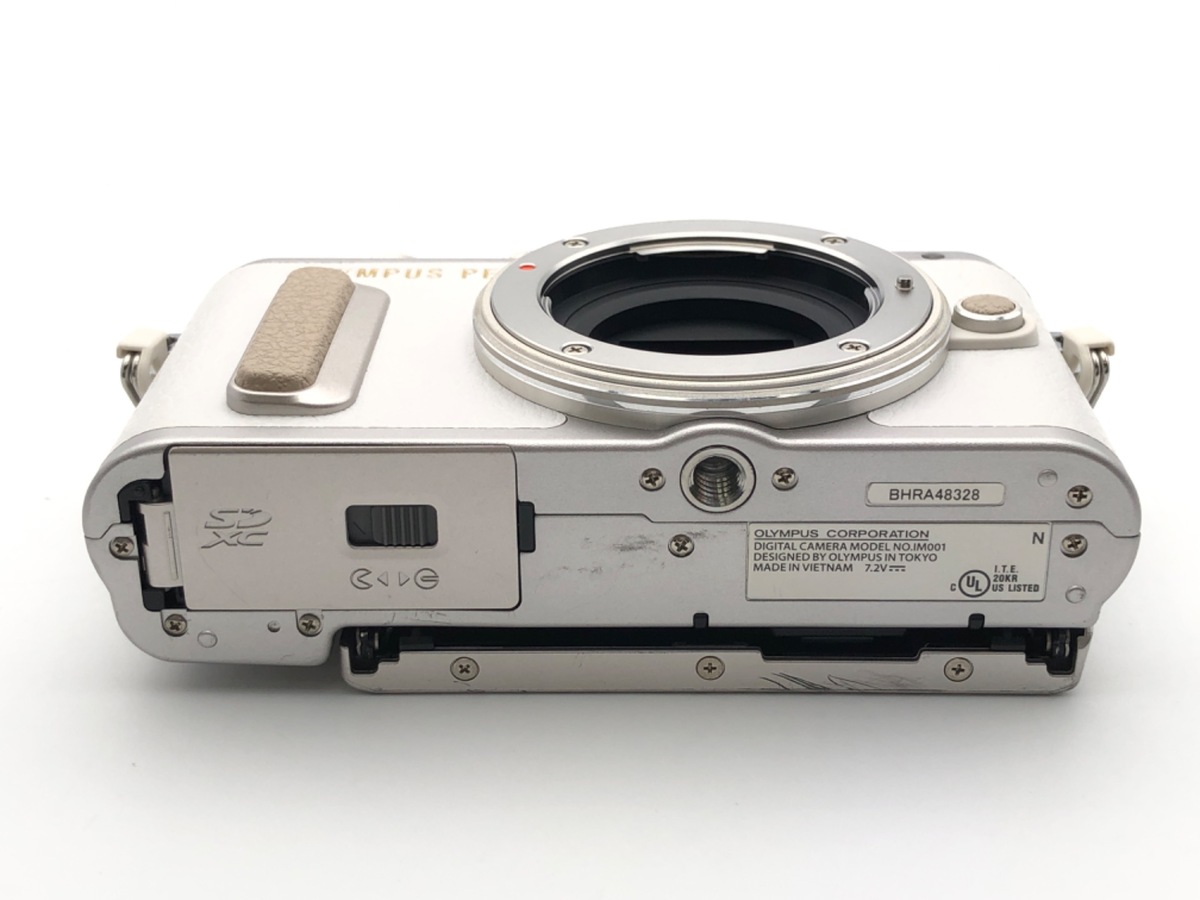 OLYMPUS PEN E-PL8 本体と付属品(ジャンク) OLYMPUS PEN E-PL8 本体と付属品(ジャンク) OLYMPUS PEN E-PL8