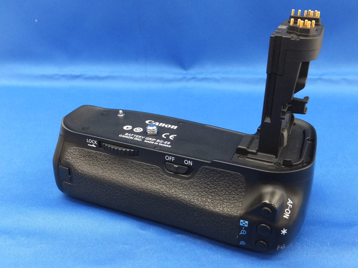 中古：A(美品)】キヤノン バッテリーグリップ BG-E9 | 2445230017790