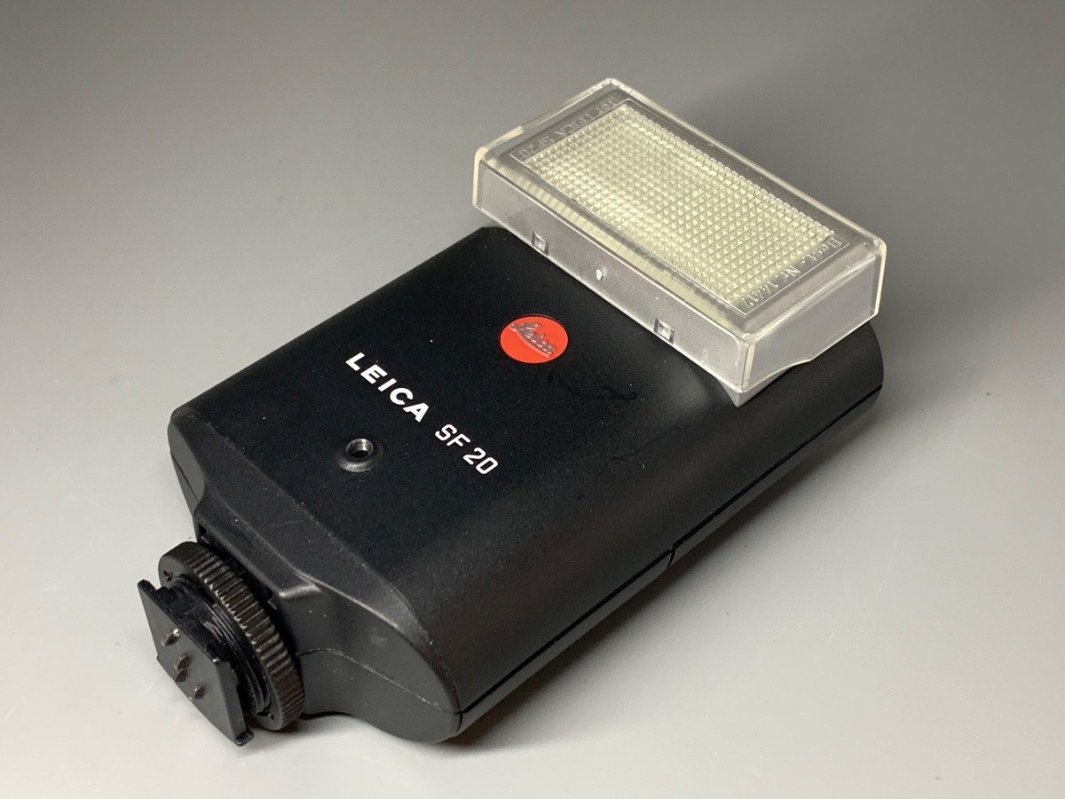 中古：B(並品)】ライカ（LEICA）SF20 （フラッシュユニット）ブラック